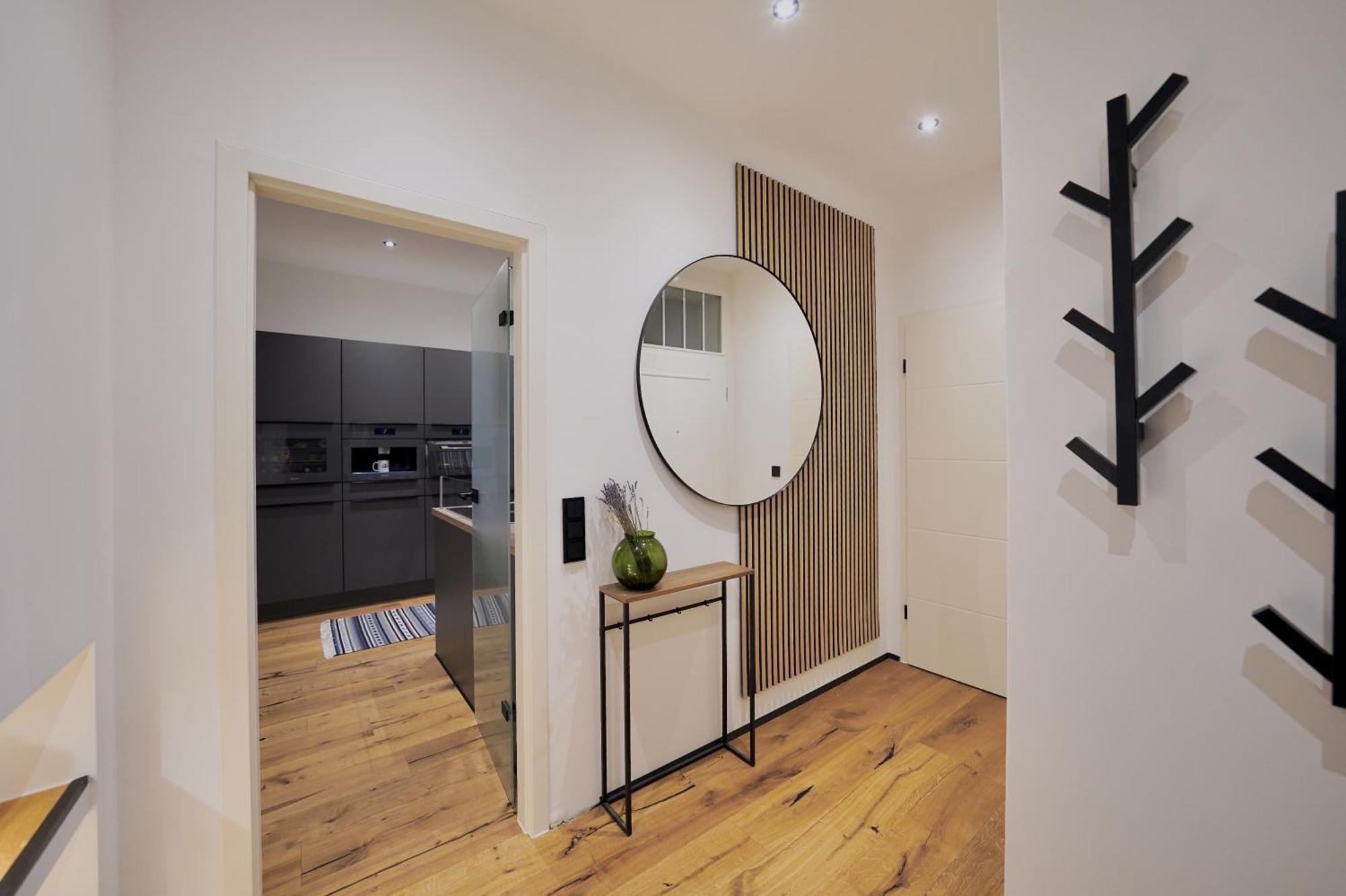 Edler Wohnraum Luxurioeses Stadtstudio Mit Balkon, Kaffeevollautomat & Klima اتسوكو المظهر الخارجي الصورة