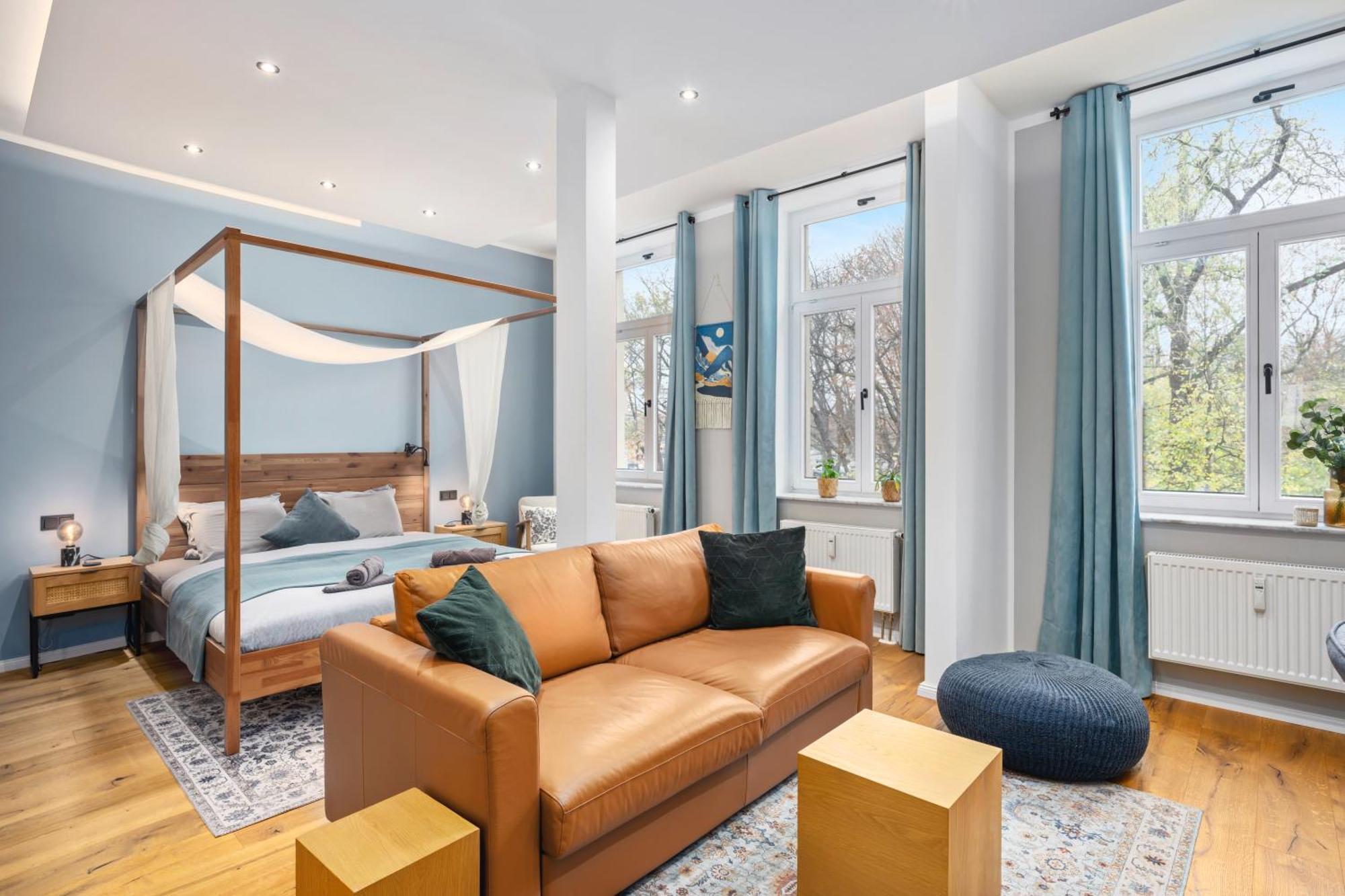 Edler Wohnraum Luxurioeses Stadtstudio Mit Balkon, Kaffeevollautomat & Klima اتسوكو المظهر الخارجي الصورة